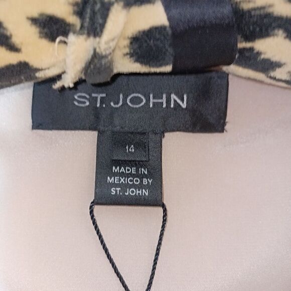 St John Tweed Jacket absolutely STUNNING New with tags - Picture 5 of 11
